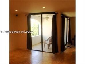 3564 Magellan Cir unit 2171, Miami, FL 33180 - photo 4