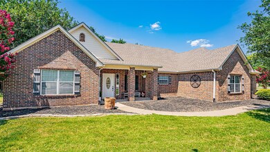 210 Granada Calle St, Granbury, TX 76049 - photo 2