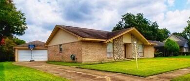 11431 Kirkmeadow Dr, Houston, TX 77089 - photo 2