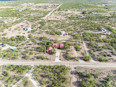 10330 Twin Lakes Ln, San Angelo, TX 76904 - photo 3