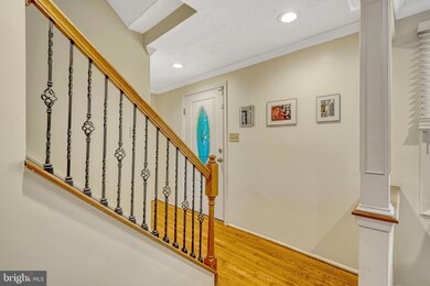 16083 Radburn St, Woodbridge, VA 22191 - photo 2