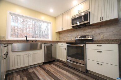 50 Lynnwood Ln, Charlottesville, VA 22901 - photo 7