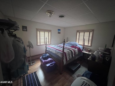 Screenshot 2025-09-05 at 16-15-32 Listin