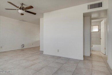 8605 N 37th Ave, Phoenix, AZ 85051 - photo 4