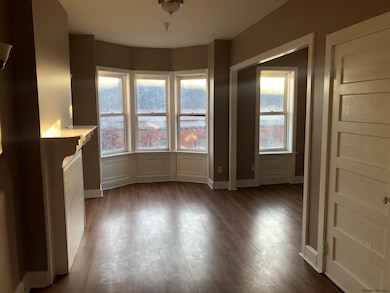 139 Madison Ave unit 3, Albany, NY 12202 - photo 2