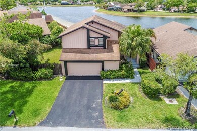 5108 SW 149th Place, Miami, FL 33185 - photo 2