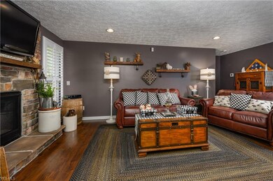 1691 Rheam Rd, New Franklin, OH 44216 - photo 4