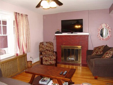 187 Whitehall Rd, Albany, NY 12209 - photo 3