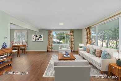 325 N Locust St, Wayland, MI 49348 - photo 2