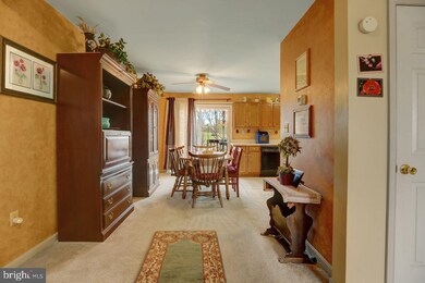 161 Chartwood Dr, Harrisburg, PA 17111 - photo 7