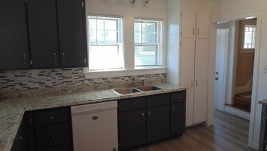 34 Daniels St, Hopedale, MA 01747 - photo 4