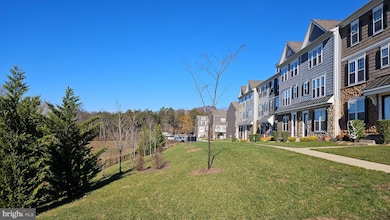 6047 Camerons Ferry Dr, Haymarket, VA 20169 - photo 3