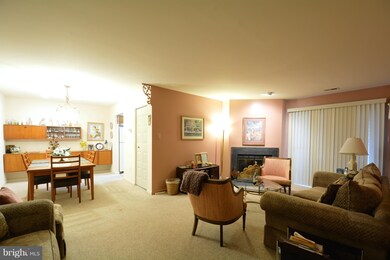 18040 Rolling Meadow Way, Olney, MD 20832 - photo 6