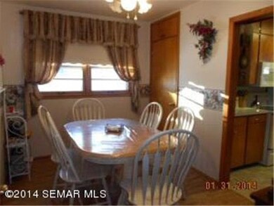 954 S 1st Ave, Albert Lea, MN 56007 - photo 6