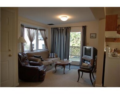 226 Walton St, Portland, ME 04103 - photo 4