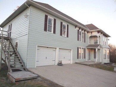 16906 E State Route 58 unit 17000, Raymore, MO 64083 - photo 2