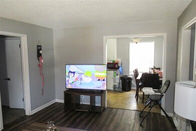 828 S Apache Dr, Wichita, KS 67207 - photo 5