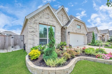 9418 Windward Bluff Way, Tomball, TX 77375 - photo 3