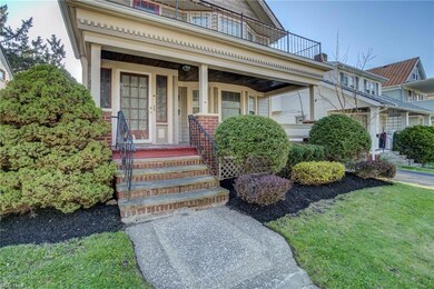 Both apartments have front porches, downstairs is covered