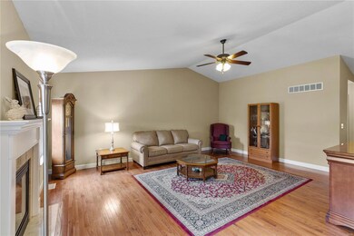 2080 Briarbend Ct, Maryville, IL 62062 - photo 6