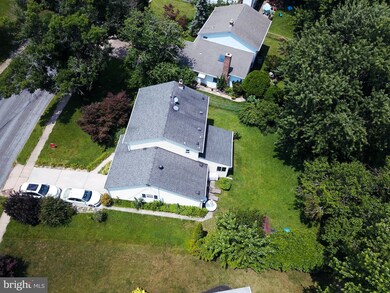 653 Guilford Rd, Cherry Hill, NJ 08003 - photo 3