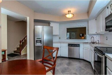 605 Meadow Ct unit 605, Glen Mills, PA 19342 - photo 2