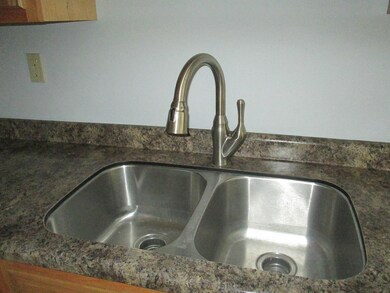 1711 Under Mount Kitchen Sink