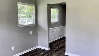 1209 Stephen Ln, Albany, GA 31705 - photo 3