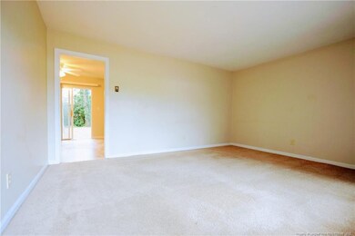 257 Fawn Rd, Fayetteville, NC 28303 - photo 4