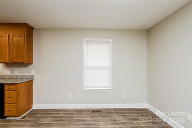 2335 Cliffside Dr, Statesville, NC 28625 - photo 5