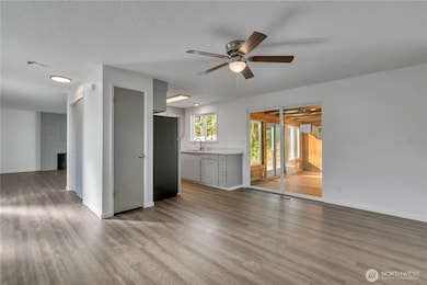 10502 108th Ave SW, Tacoma, WA 98498 - photo 7