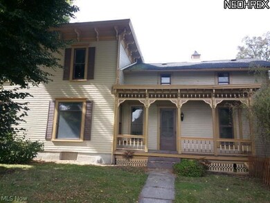 25 E Walnut St, Jefferson, OH 44047 - photo 3