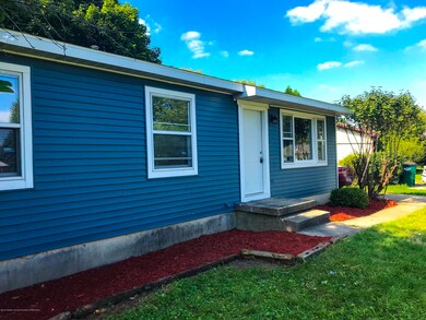 5836 Annapolis Dr, Lansing, MI 48911 - photo 2