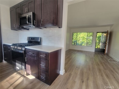 241 Newport Ave unit 5, Long Beach, CA 90803 - photo 2