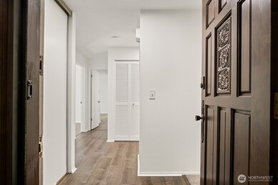 New interior paint, front door stain & updated LVP flooring