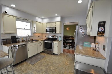 811 Hunter Rd, Easton, PA 18040 - photo 2