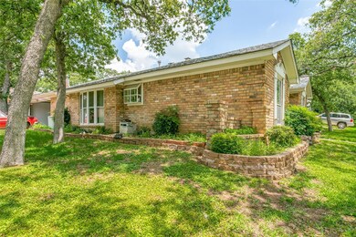 401 Chisholm Trail, Hurst, TX 76054 - photo 2