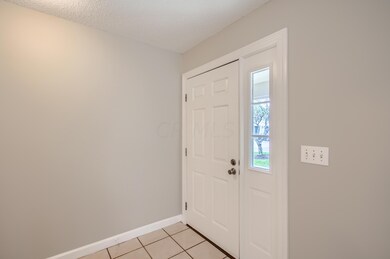 04 Foyer