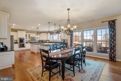 16742 Falconhurst Dr, Purcellville, VA 20132 - photo 6