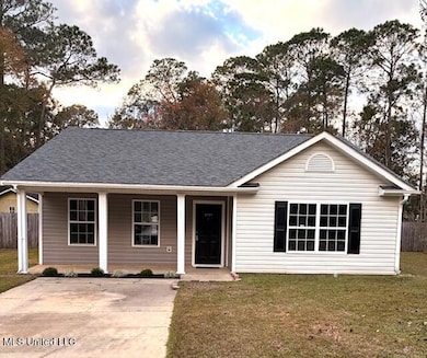 8721 Martin Bluff Rd, Gautier, MS 39553 - photo 2