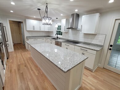 104 Thurlow St, Georgetown, MA 01833 - photo 4