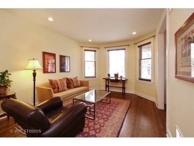 4825 N Bell Ave, Chicago, IL 60625 - photo 2