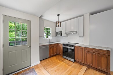 5 Dorset St, Worcester, MA 01602 - photo 7