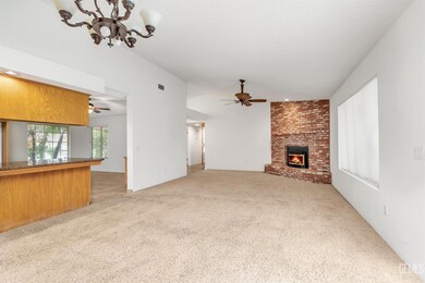 unlisted-address, Bakersfield, CA 93308 - photo 7