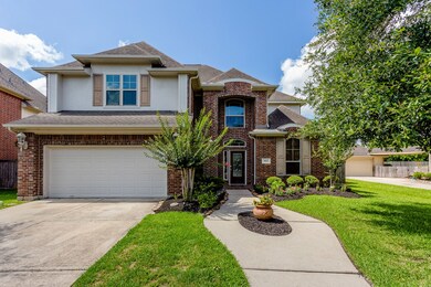 5907 Grovesnor St, Pearland, TX 77584 - photo 2