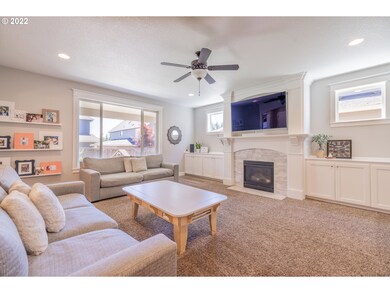 15292 SE Pioneer Dr, Clackamas, OR 97015 - photo 6