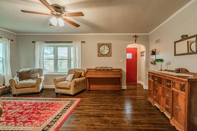 823N9thSt_0011