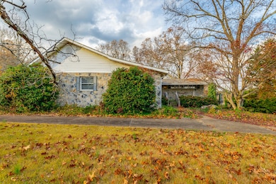 4851 Hillsdale Cir, Chattanooga, TN 37416 - photo 2