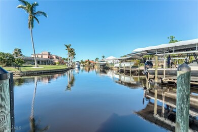 494 Keenan Ave, Fort Myers, FL 33919 - photo 7