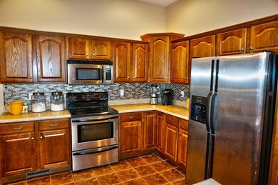 Kitchen 1.jpg